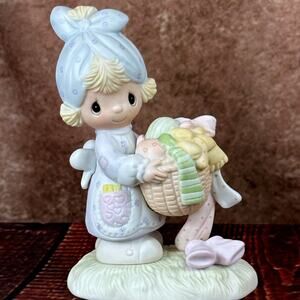 Precious Moments 1979 "Be Not Weary in Well Doing" E-3111